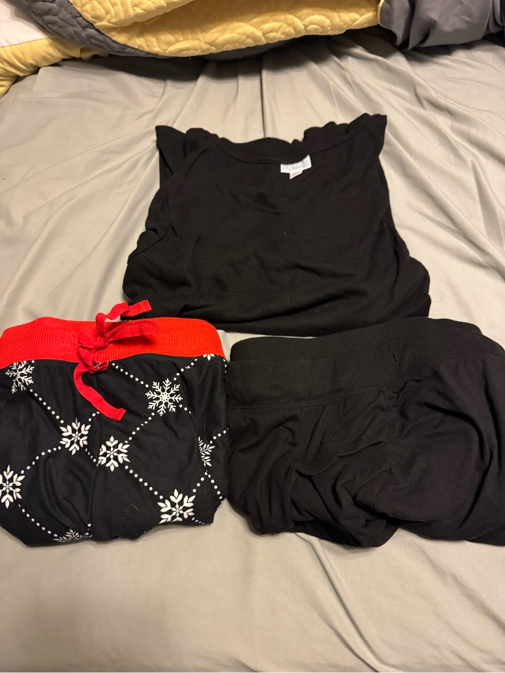 LuLaRoe Black and Red Snowflake Pajama Set